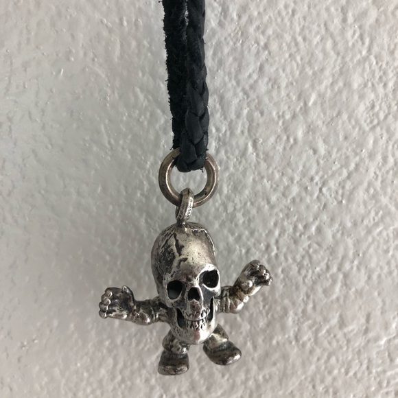 Chrome heart skeleton figure necklace string
